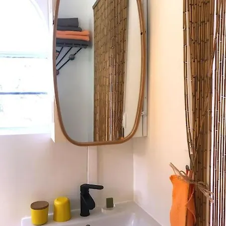 Duplex With Vintage Decor, Private Garden Terrace Hyères